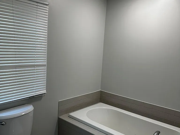 1650 Hetherington Dr — Photo 24