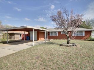 868 E Steed Dr, Midwest City, OK 73110