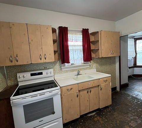 5th image of 792 E Cedarville Rd