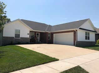 594 E Katella Cir, Nixa, MO 65714