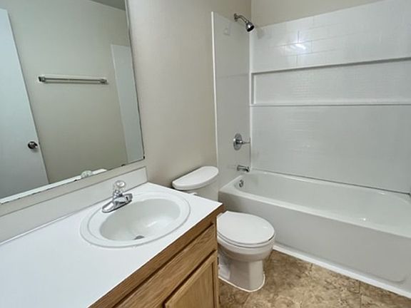 5th image of 17627 29th Ave NE
