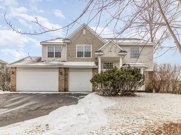 2135 Lake Lucy Rd, Chanhassen, MN 55317