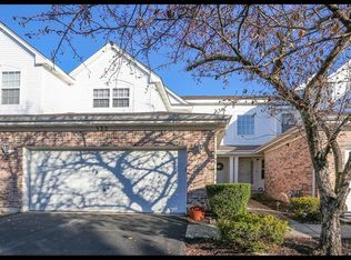 335 Bay Dr, Itasca, IL 60143