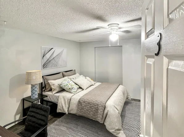 (undisclosed Address), Largo, FL 33774