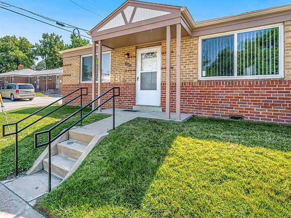 4th image of 4818 E 8th Ave #4818