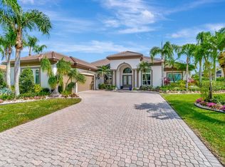 8200 Muirhead Cir, Boynton Beach, FL 33472