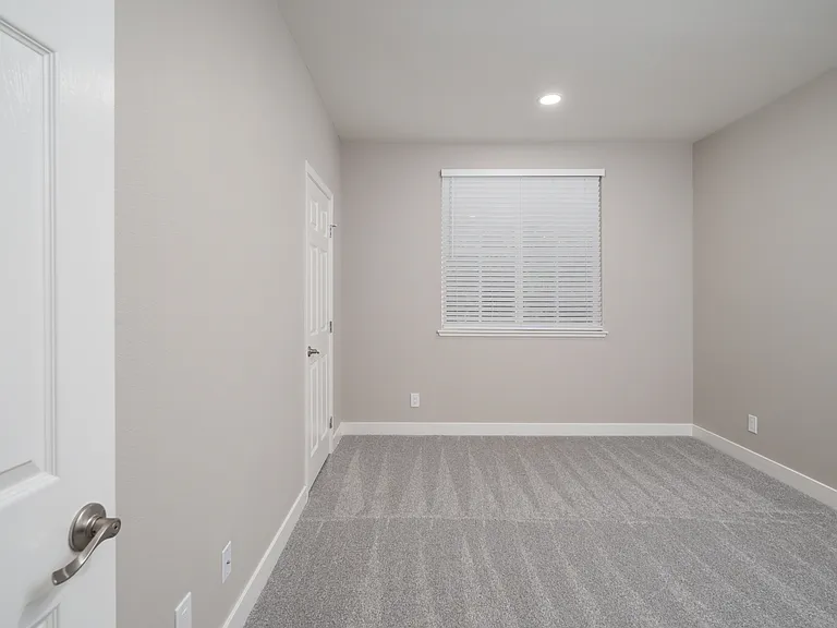 Tahoe - 2BR, 2BA 1,119SF