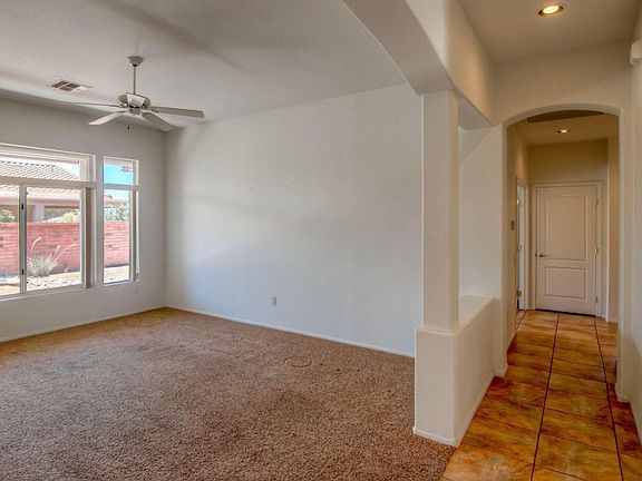 4th image of 1050 E Balmoral Pl