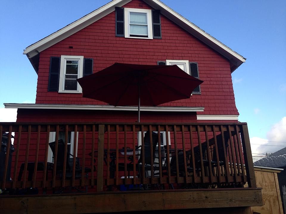2nd image of 8 Linden St