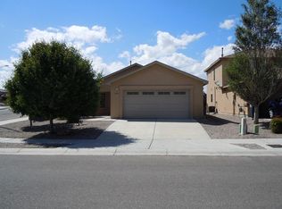 9523 Sun Dancer Dr NW, Albuquerque, NM 87114