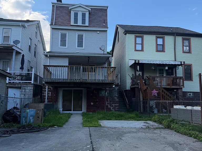 22 Weible St — Photo 24