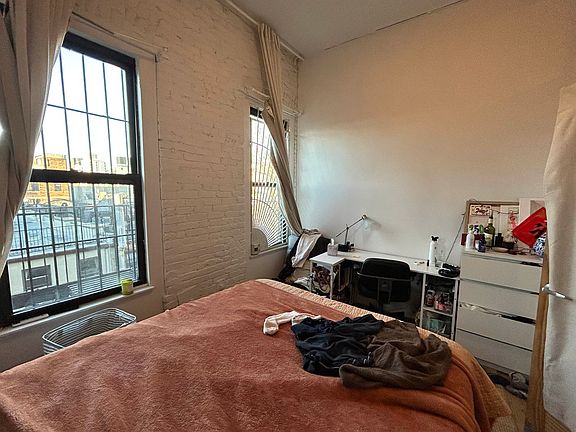 4th image of 67 E 2nd St APT 44