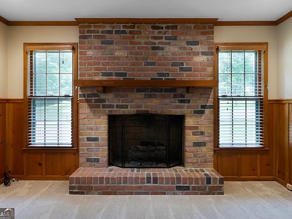 5th image of 104 Lake Somerset Dr NW