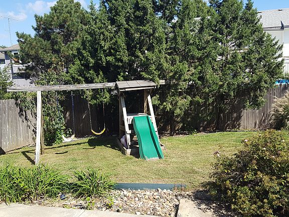 4th image of 10746 Rowland Ct