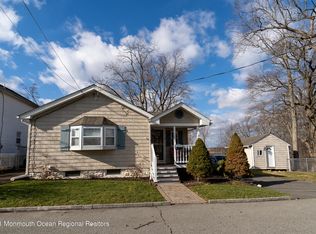 193 Norwood Ave, Laurence Harbor, NJ 08879