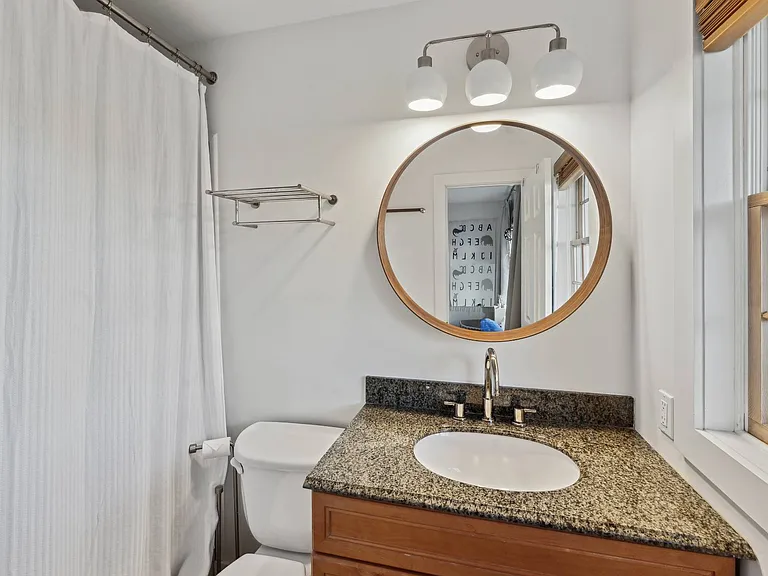 18 Pinetree Dr — Photo 18