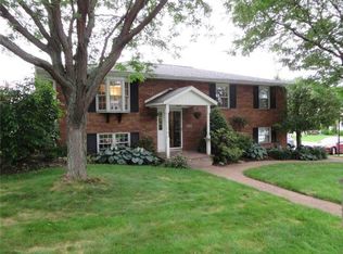 5650 Gardner Dr, Erie, PA 16509