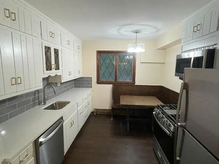 55 Garden Ave #1 — Photo 13