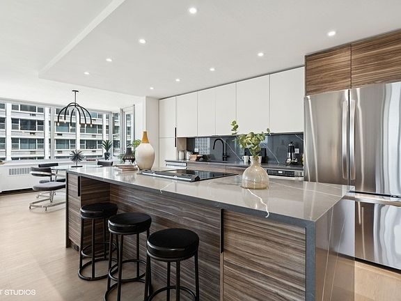 4th image of 4250 N Marine Dr APT 1815