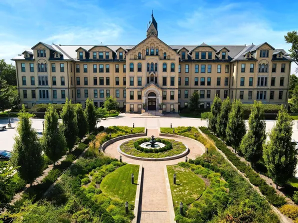1041 Ridge Rd Unit 114, Wilmette, IL 60091