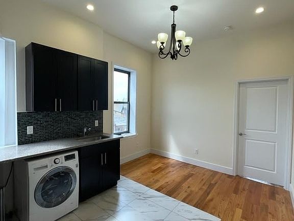 5th image of 631 Saint Marks Ave #4B