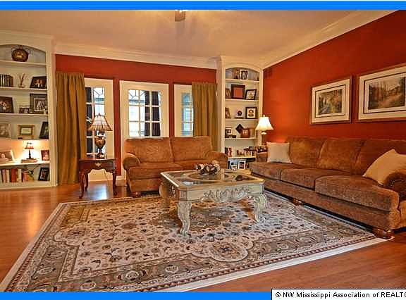 3rd image of 6417 Acree Woods Dr