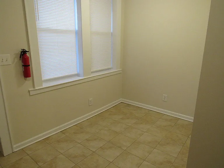 The Regis at 93 Pine — Photo 10