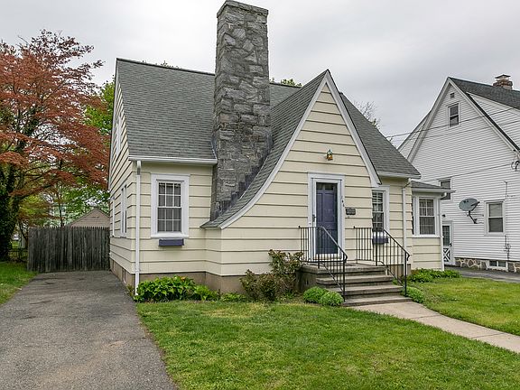 2nd image of 146 Placid Ave