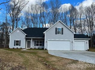 6121 Pamela St, Huntersville, NC 28078