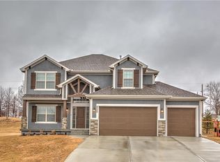 4520 NE 91st Ter, Kansas City, MO 64156