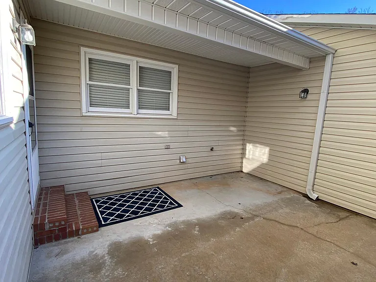 409 Spring Ave NW — Photo 19