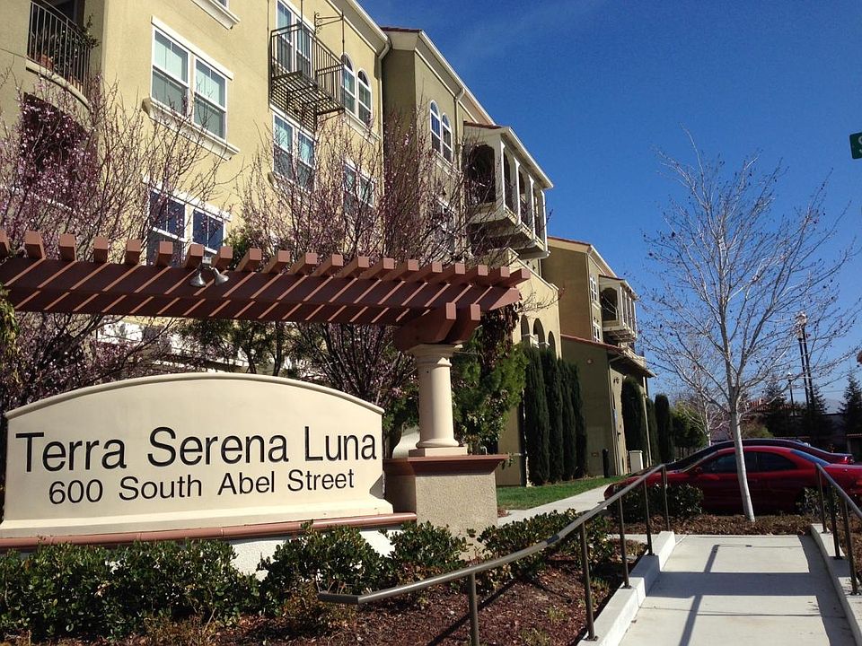 1st image of 600 S Abel St Unit 319