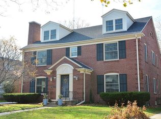 4513-15 Marlborough Dr, Shorewood, WI 53211