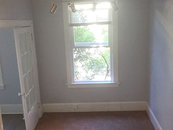 3rd image of 205 Summit Ave E APT 304