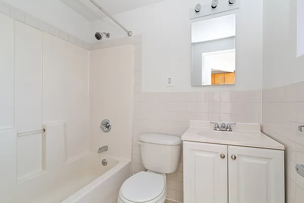 Rented by REAL New York | media 12