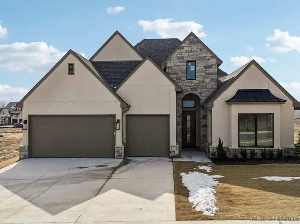 2614 E 134th St S, Bixby, OK 74008