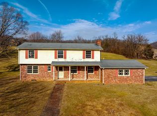 611 Hales Chapel Rd, Gray, TN 37615