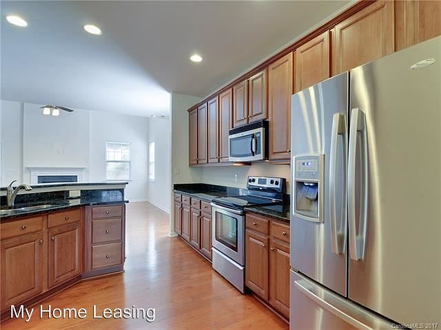 1st image of 13214 Reunion St