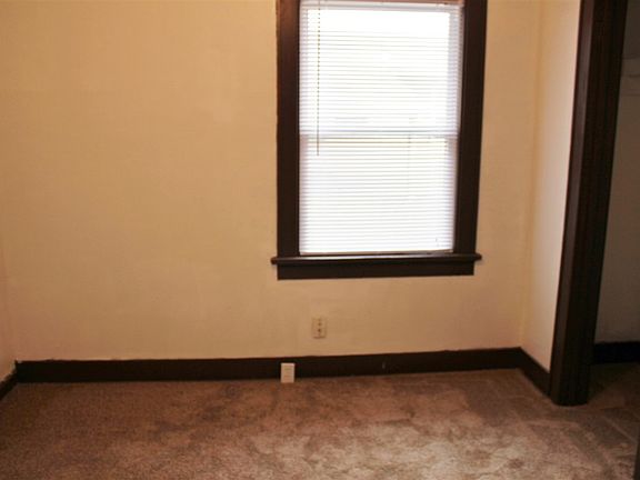 5th image of 113 N Orchard St