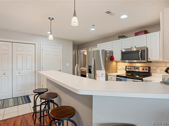 5th image of 180 Lakeview Resort Blvd #3A