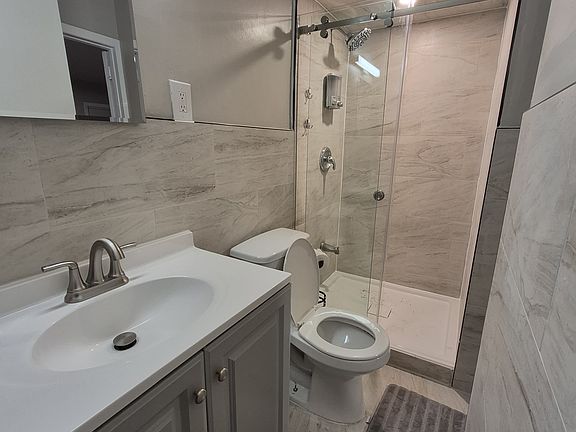 3rd image of 73 Berkeley Ter #3