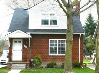 552 Laprairie St APT 2, Ferndale, MI