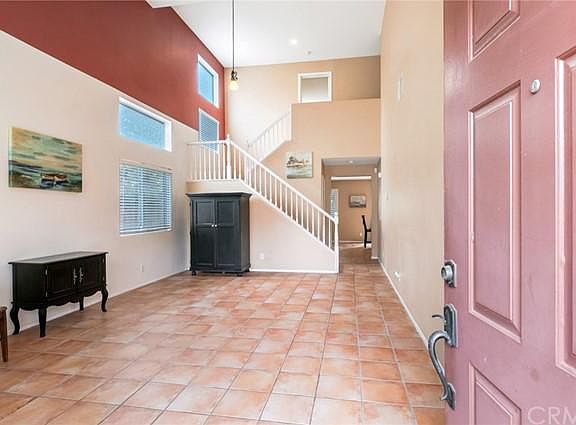3rd image of 131 Englemann Dr