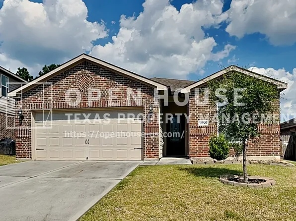 9156 Nina Rd, Conroe, TX 77304