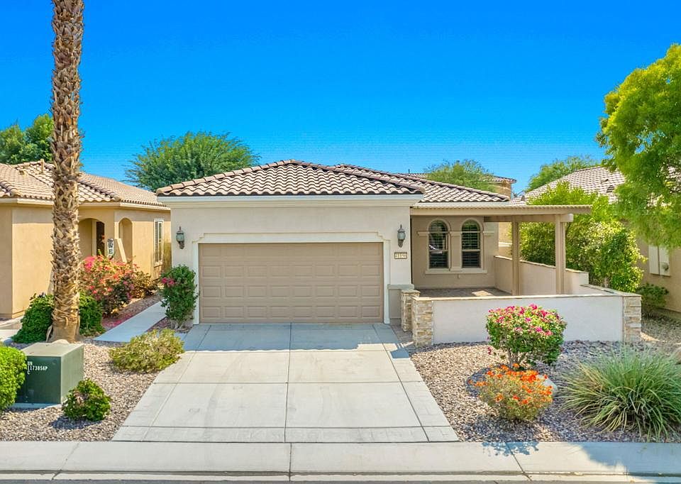 1st image of 41156 Calle Pueblo