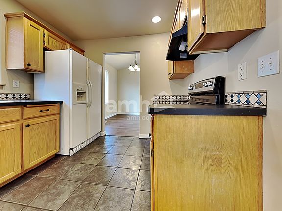 4th image of 17218 12th Avenue Ct E