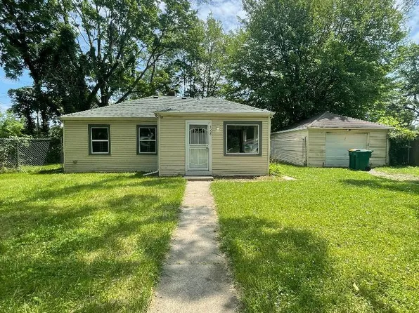 6009 Jefferson St, Merrillville, IN 46410