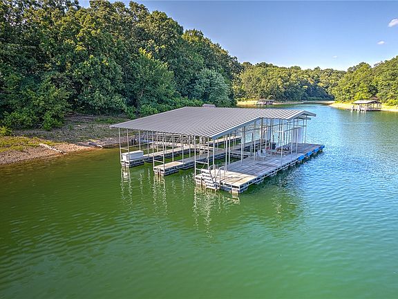 3rd image of 10068 Buckskin Cir