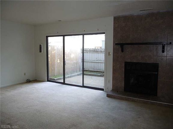 3rd image of 3603 Smokey Chamber Dr