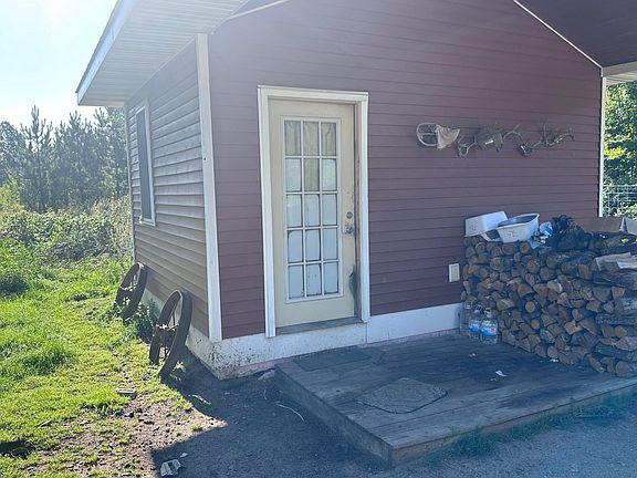 5th image of 4909 40th St SW